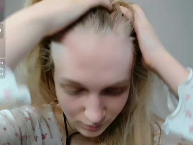 Alex-7595's BongaCams show and profile