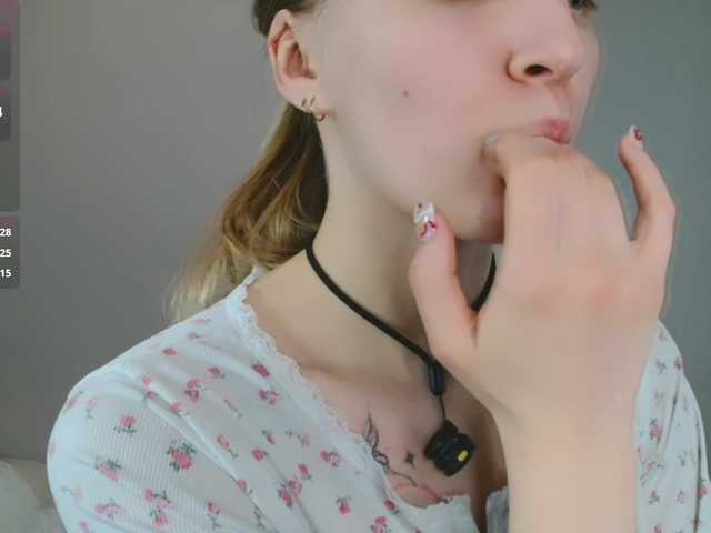 Alex-7595's BongaCams show and profile