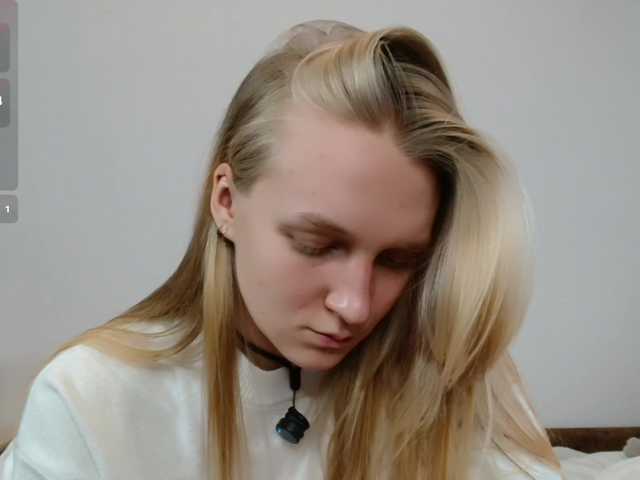 Alex-7595's BongaCams show and profile