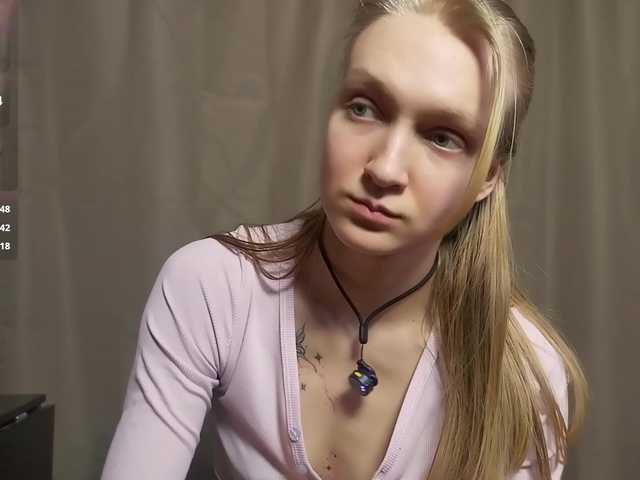 Alex-7595's BongaCams show and profile