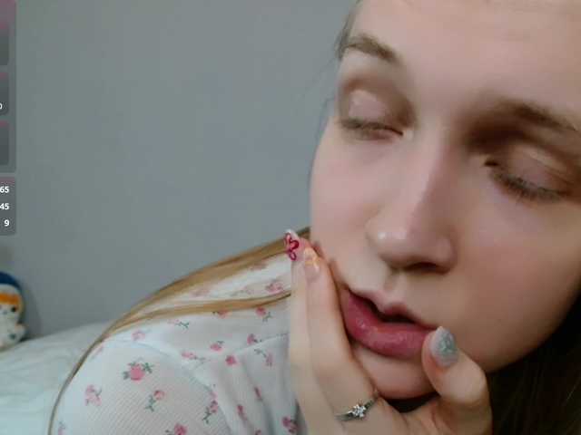 Alex-7595's BongaCams show and profile