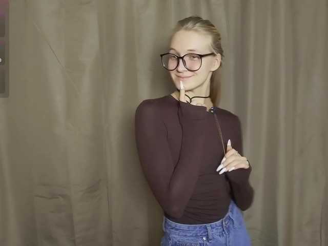 Alex-7595's BongaCams show and profile