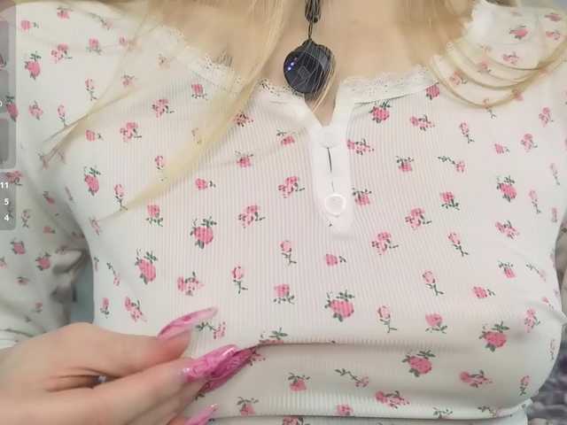 Alex-7595's BongaCams show and profile