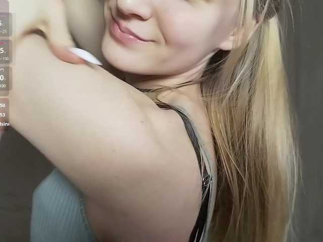 Alex-7595's BongaCams show and profile