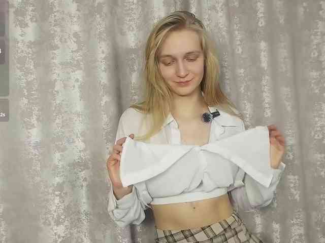 Alex-7595 Live Webcam on BongaCams