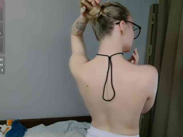 Alex-7595 Live Webcam on BongaCams