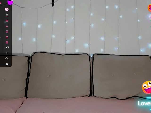 MynameisLilith — @remain to cumshow. Gothic friendly alt-girl looking for fun. Vibe between my legs react on your tips. Be brave - try to taste me. 