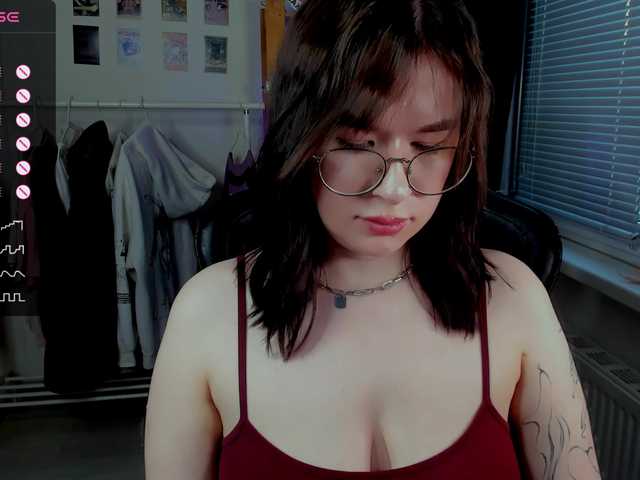 MynameisLilith's BongaCams show and profile