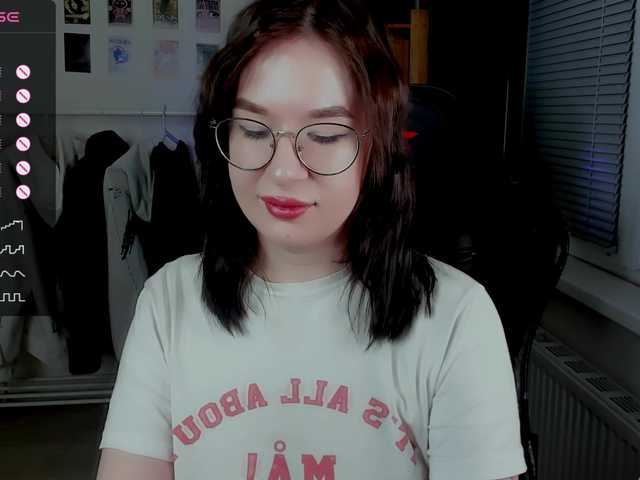 MynameisLilith's BongaCams show and profile