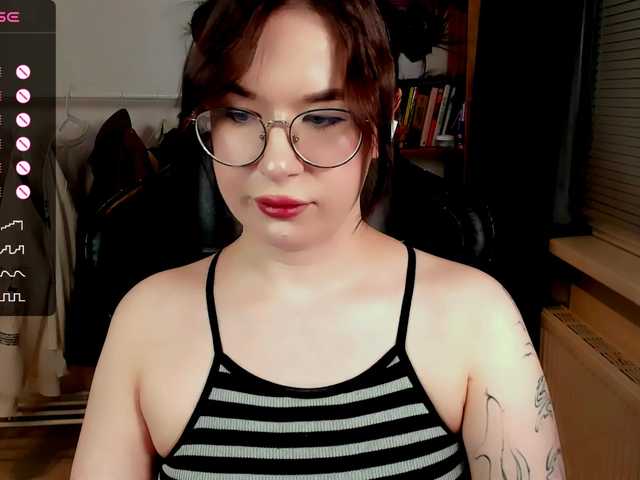 MynameisLilith's BongaCams show and profile