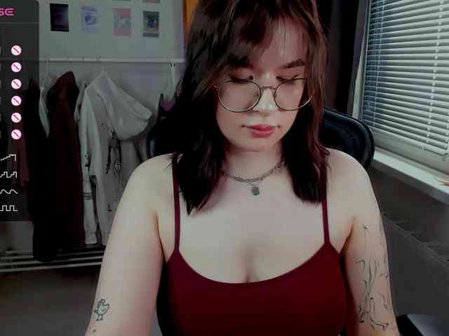 MynameisLilith webcam