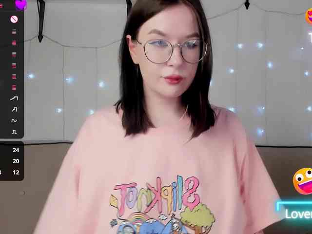 MynameisLilith webcam