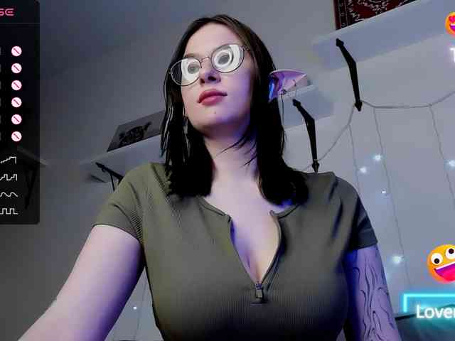 MynameisLilith webcam