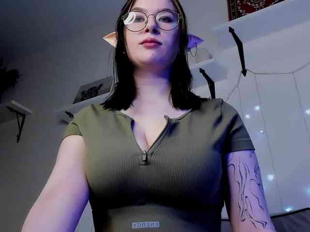 MynameisLilith webcam