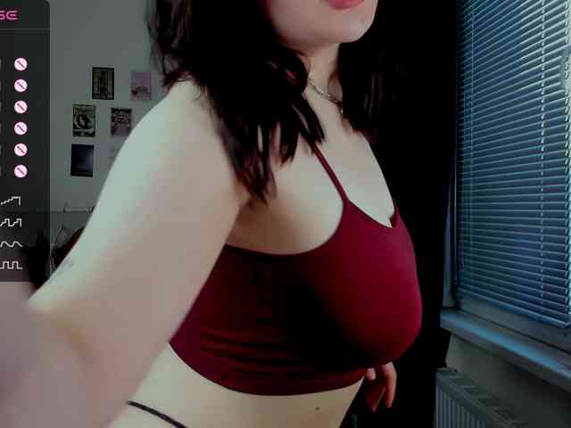 MynameisLilith webcam