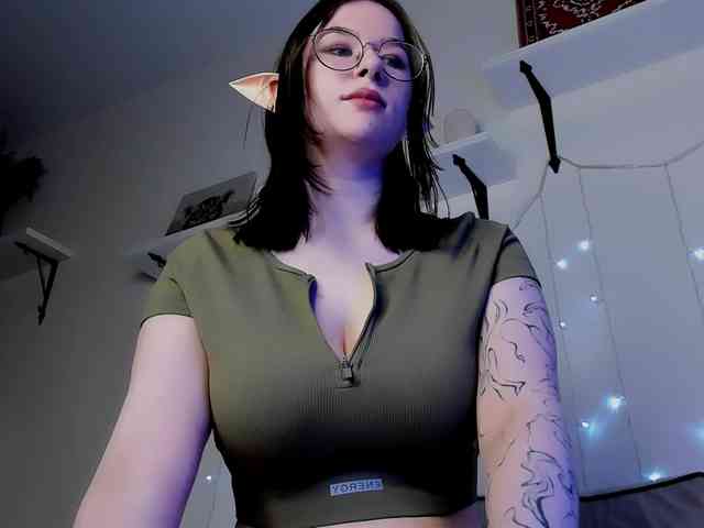 MynameisLilith webcam