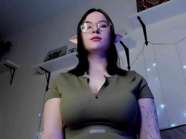 MynameisLilith webcam