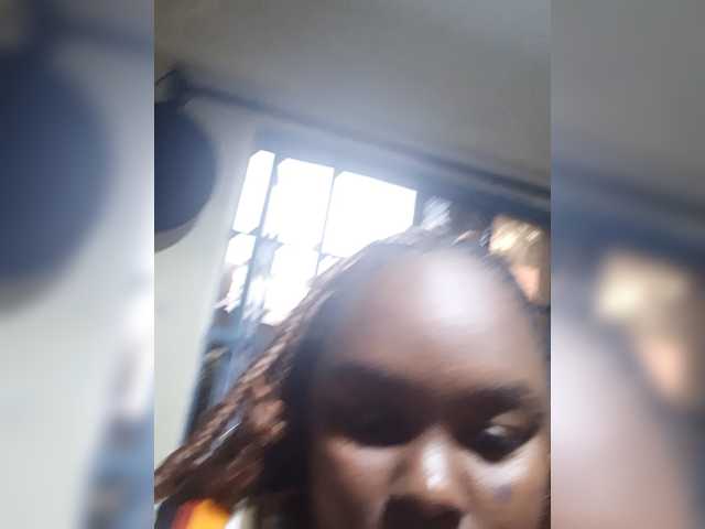 Naisaret Live Cam on BongaCams