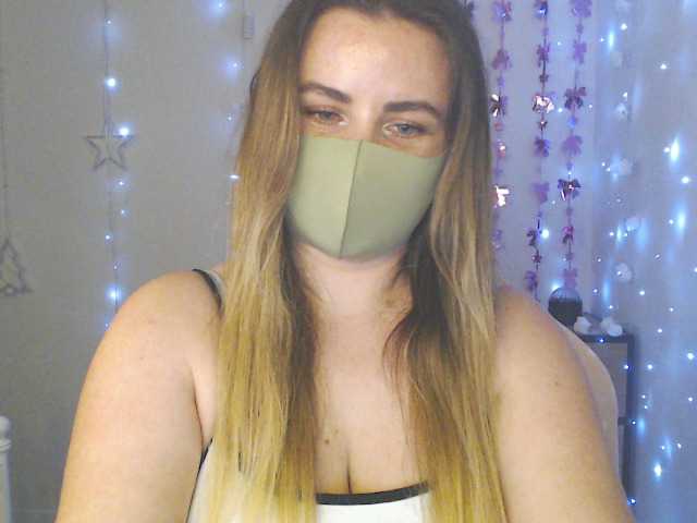 VelvetCalm's BongaCams show and profile