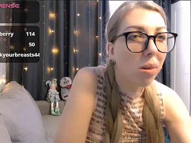 stephaniekisss webcam