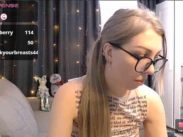 stephaniekisss webcam