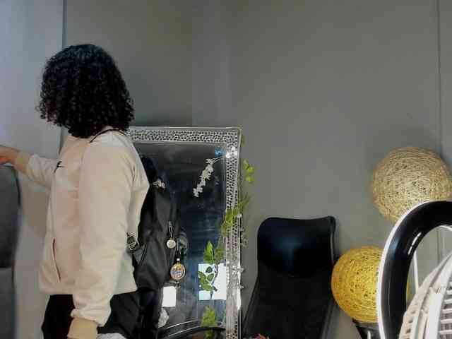 Dylaans19 Live Webcam on BongaCams