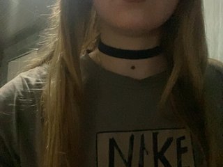 Dellaynella Porn Show