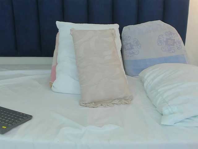 mayaevansmg's BongaCams show and profile