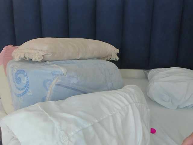 mayaevansmg's BongaCams show and profile