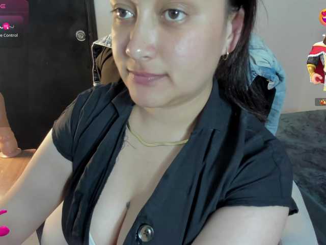 jannakisks's BongaCams show and profile