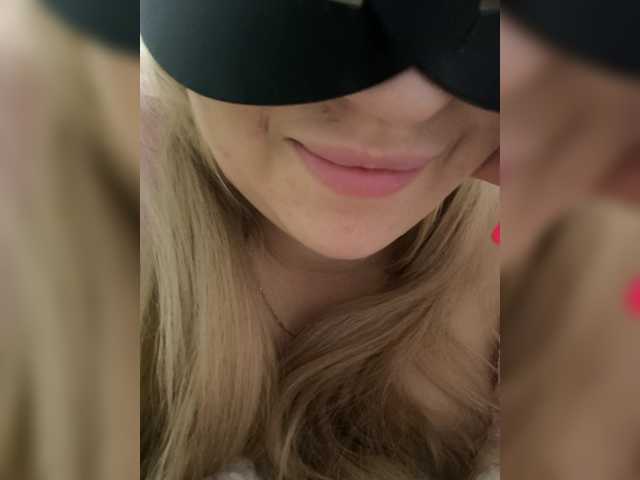 LiliTmil's BongaCams show and profile