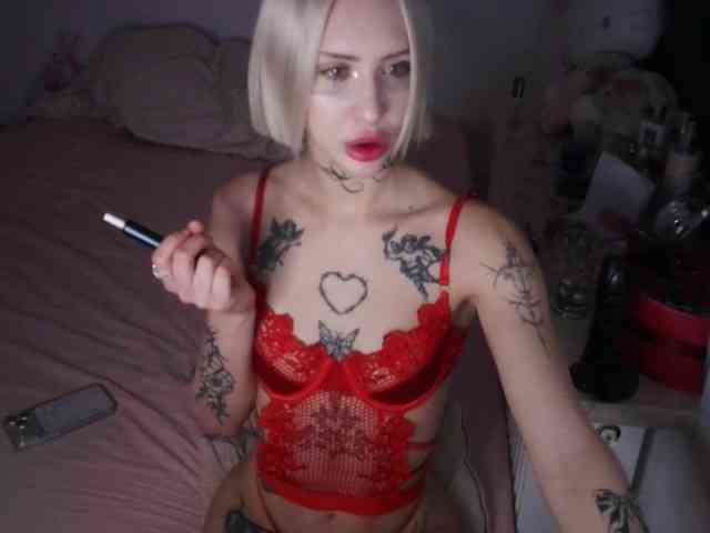 yourscirillaa webcam