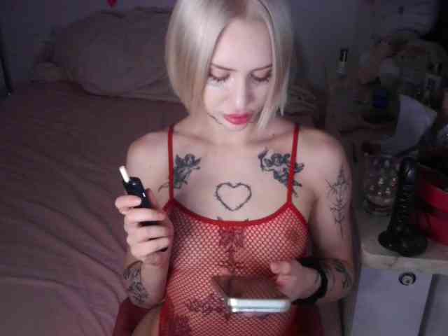 yourscirillaa webcam