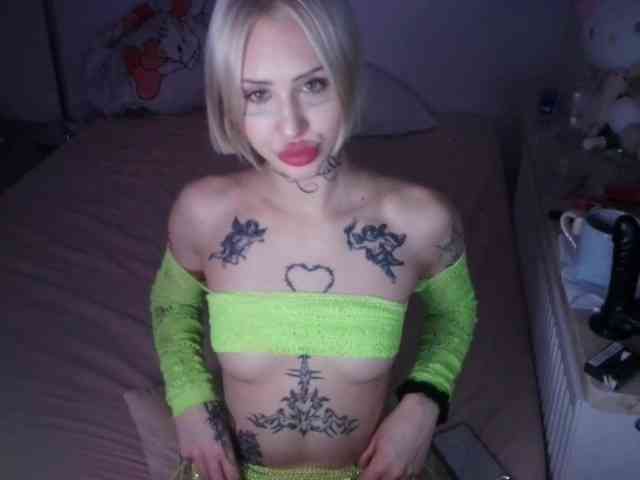 yourscirillaa webcam