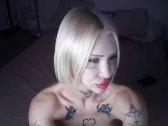 yourscirillaa webcam