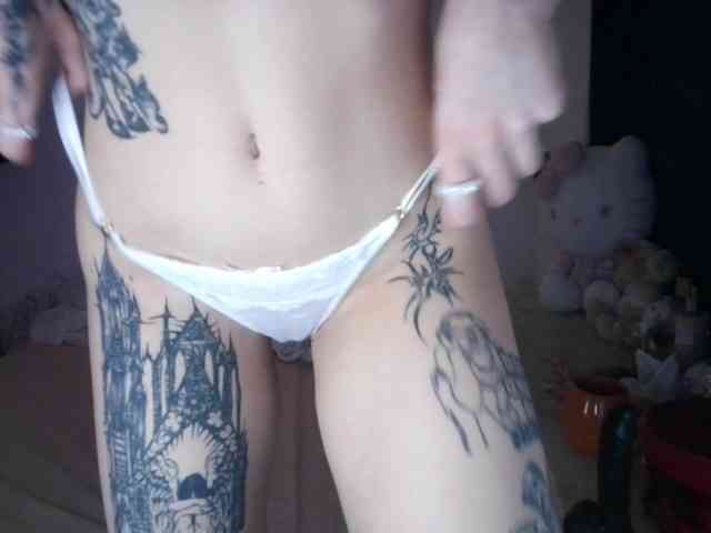 yourscirillaa webcam