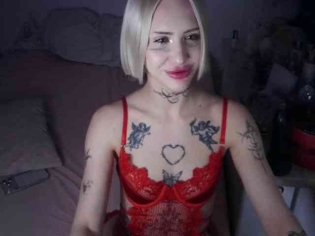 yourscirillaa webcam