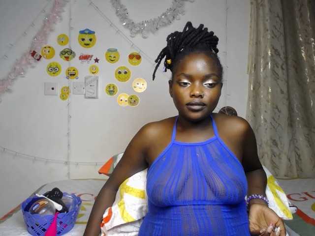 DaisyAmber's BongaCams show and profile