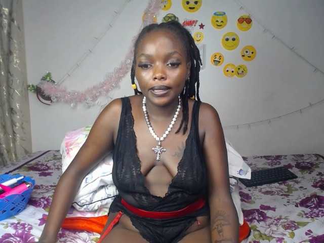 DaisyAmber's BongaCams show and profile