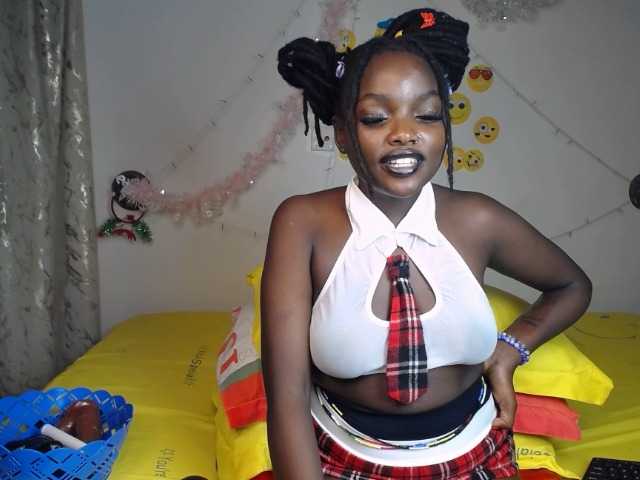 DaisyAmber's BongaCams show and profile