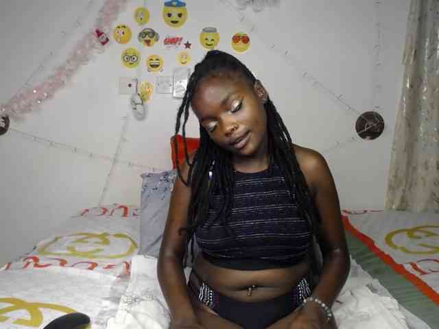 DaisyAmber Live Webcam on BongaCams