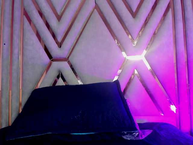 adri-rivera's BongaCams show and profile