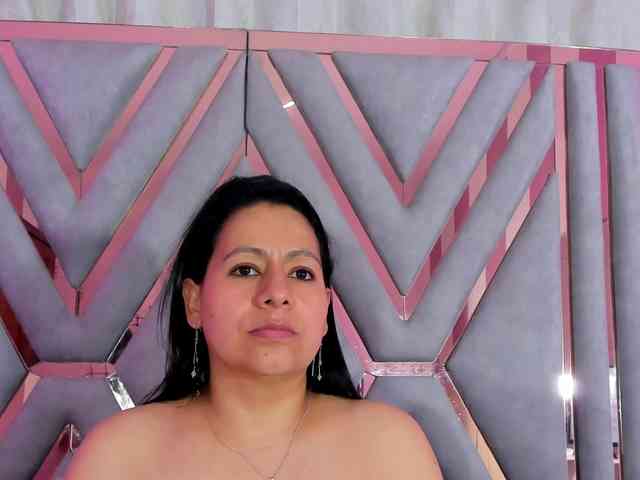 adri-rivera adri-rivera