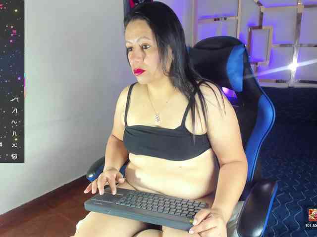 adri-rivera webcam