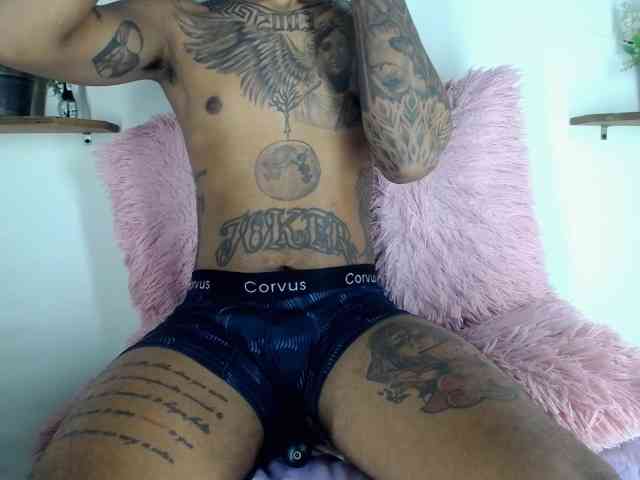 TatooNoah Live Webcam on BongaCams
