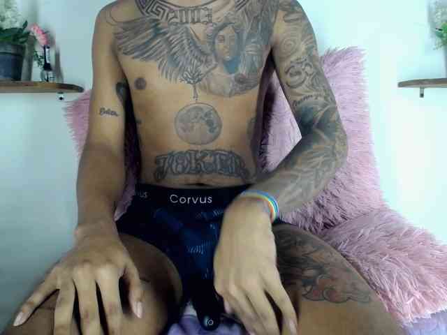 TatooNoah Live Webcam on BongaCams