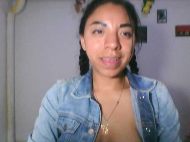 nataliesweet2's BongaCams show and profile