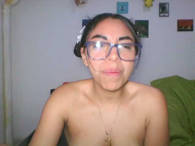 nataliesweet2's BongaCams show and profile