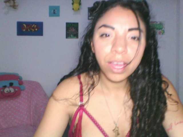 nataliesweet2's BongaCams show and profile