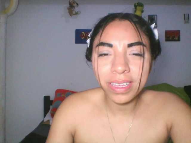 nataliesweet2's BongaCams show and profile